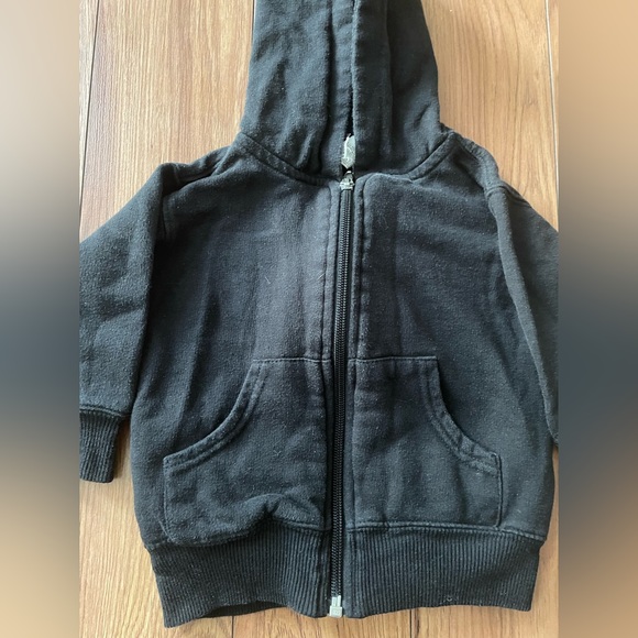 Mother/Baby Matching Sweaters - Picture 8 of 12